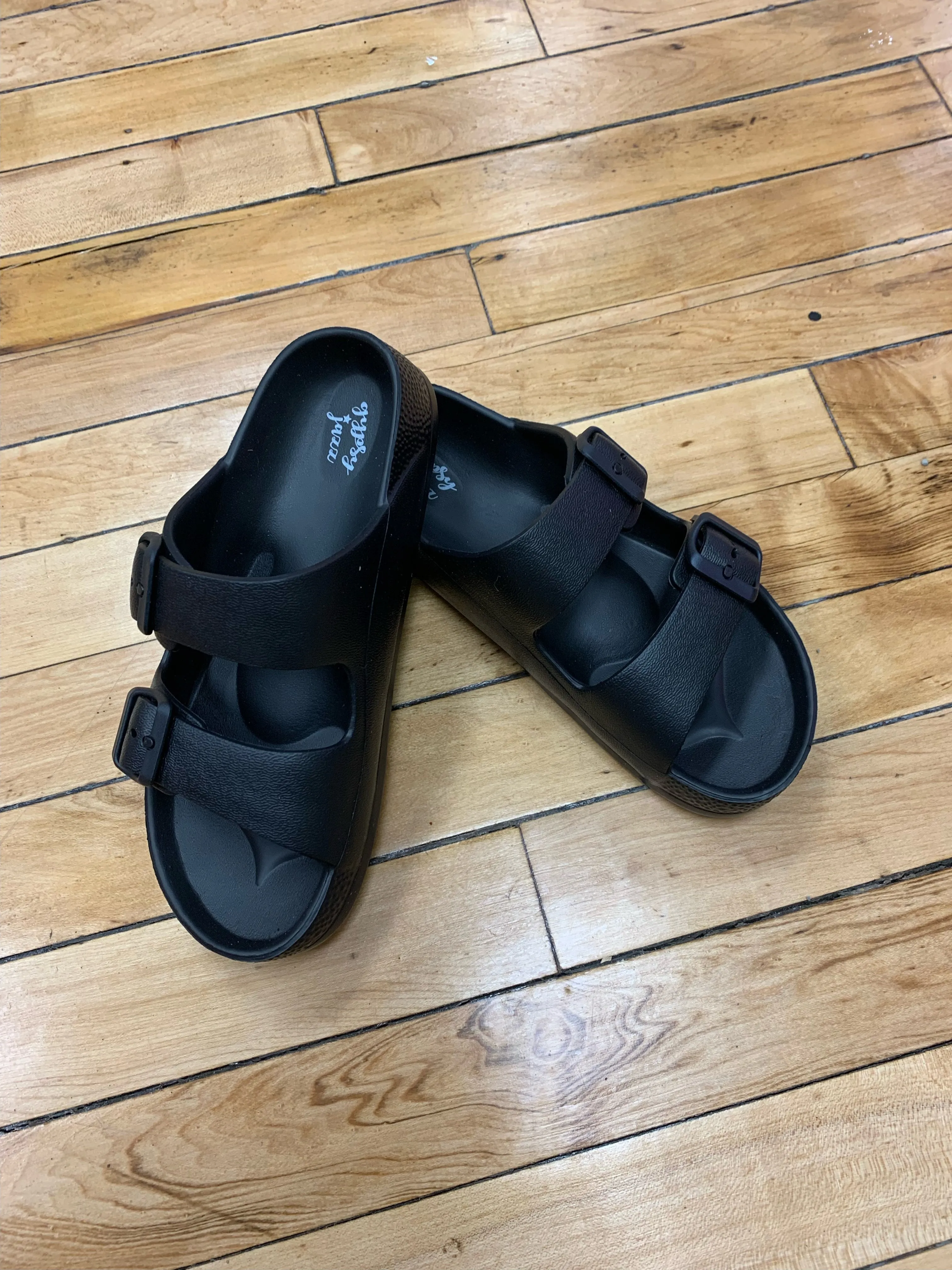 Mama Mia Sandal - Black