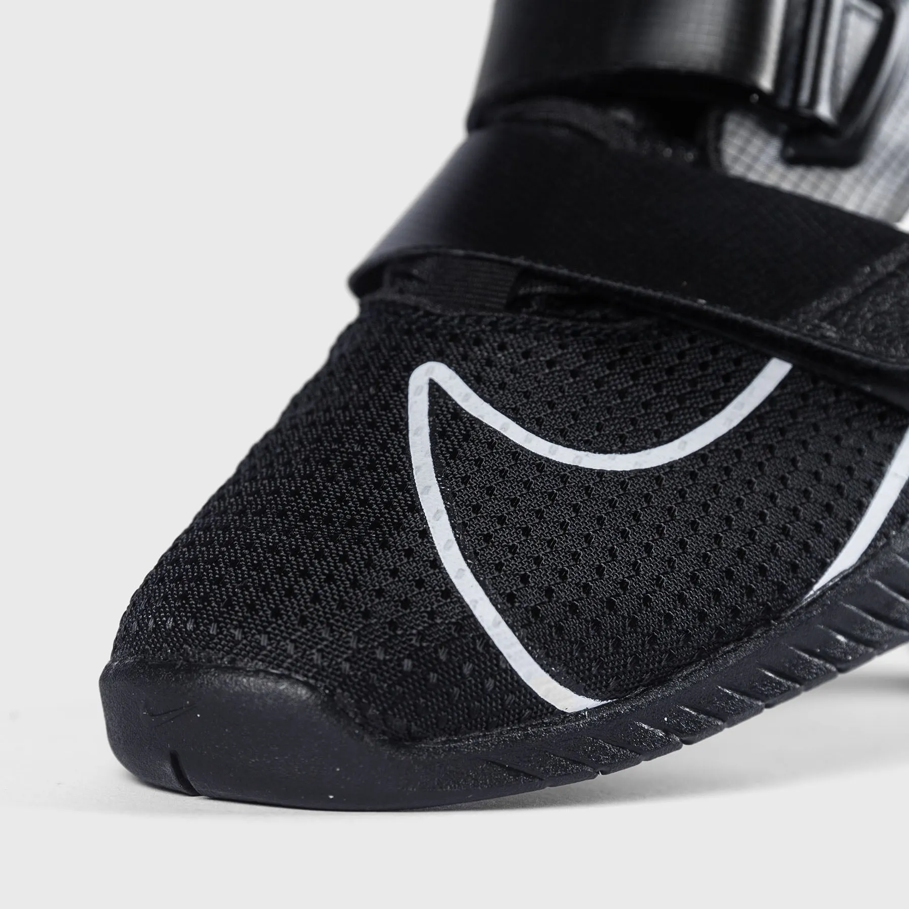 Nike - Romaleos 4 Weightlifting Shoes - BLACK/WHITE-BLACK