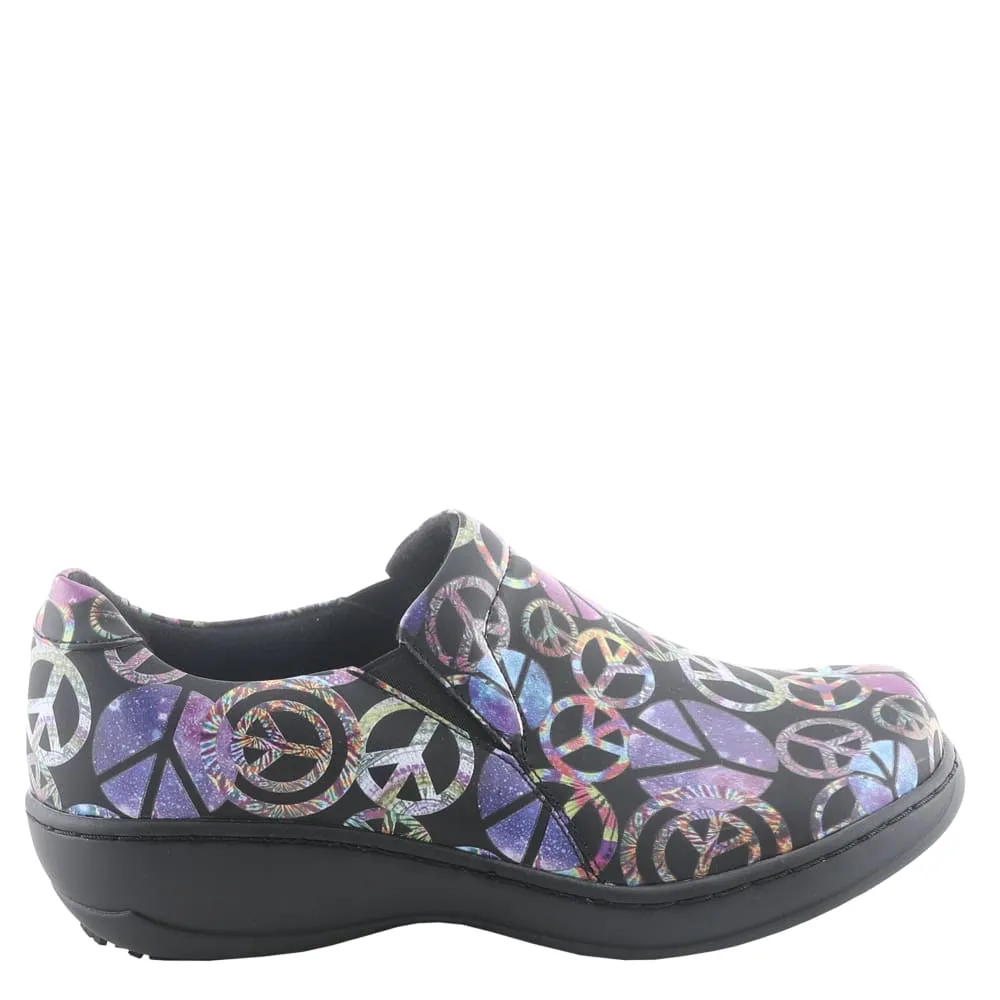 Spring Step Shoes Pro Peace Slip On