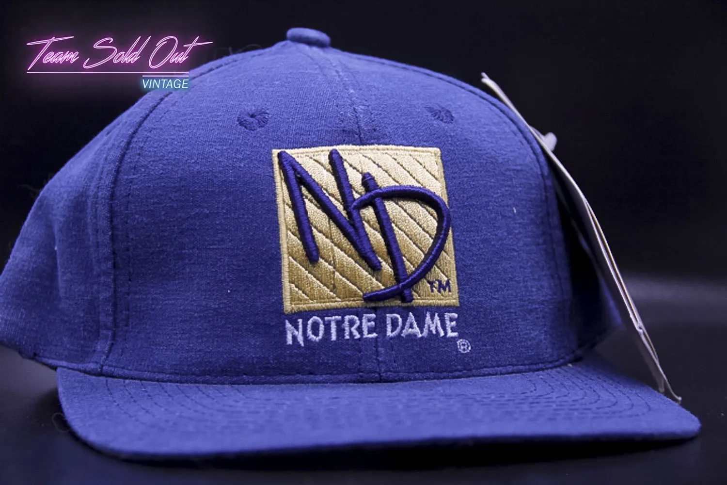 Vintage Sports Specialties University of Notre Dame Snapback Hat NCAA